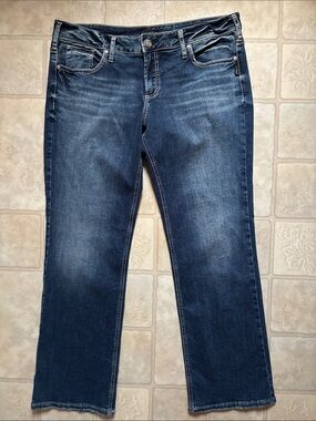 Silver Jeans Britt Slim Boot Denim Blue Jeans, Women’s plus size W36/L31